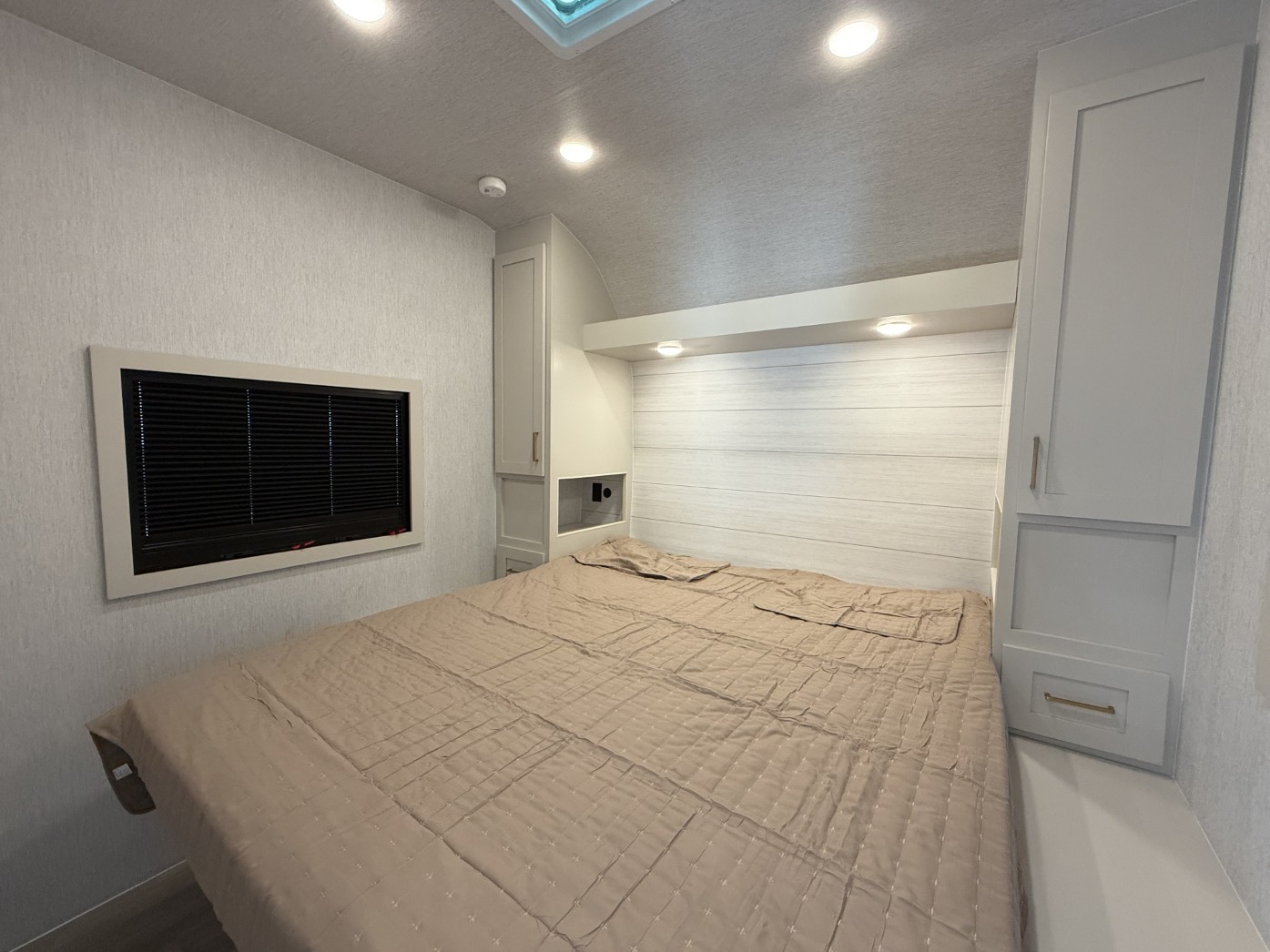 IROK Iconic Bedroom